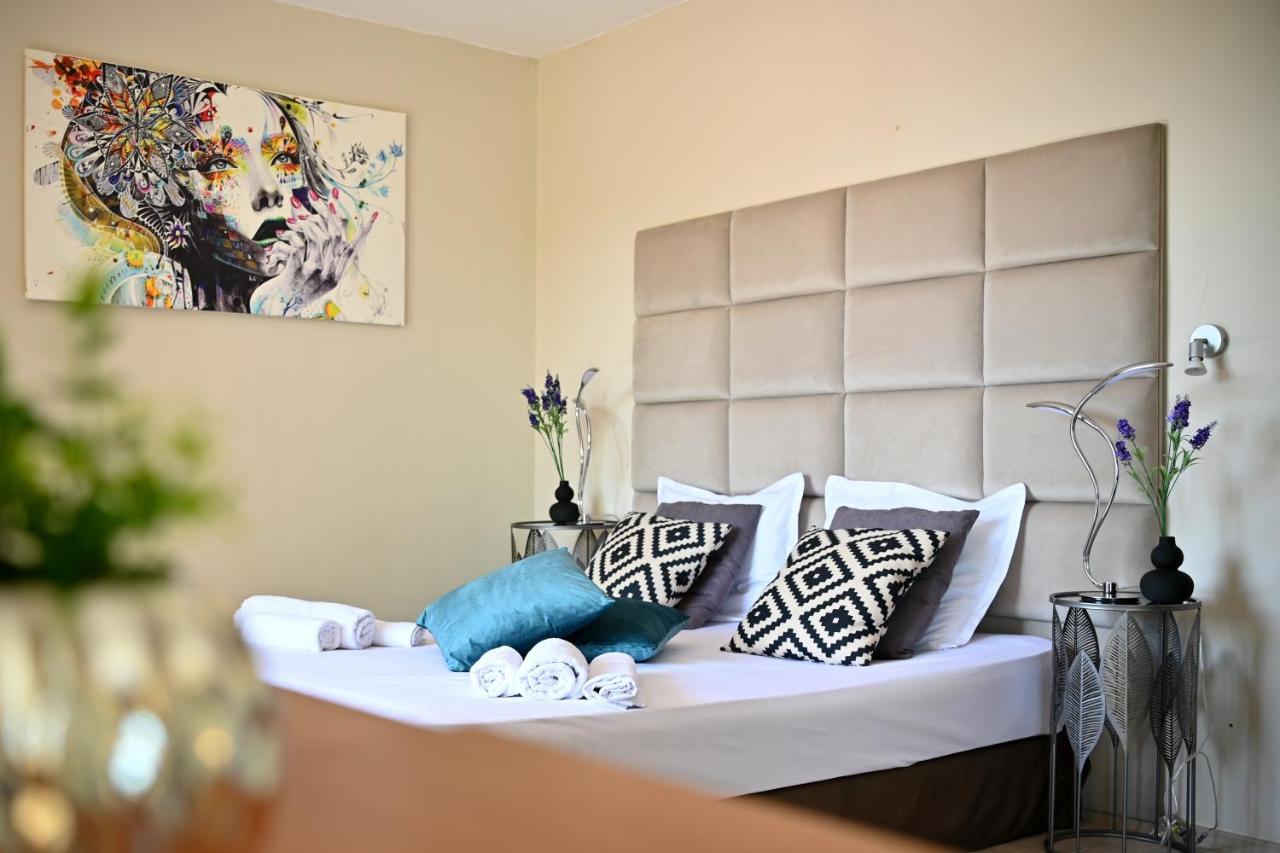 Apart Hotel Primavera 2 Primorsko Luaran gambar